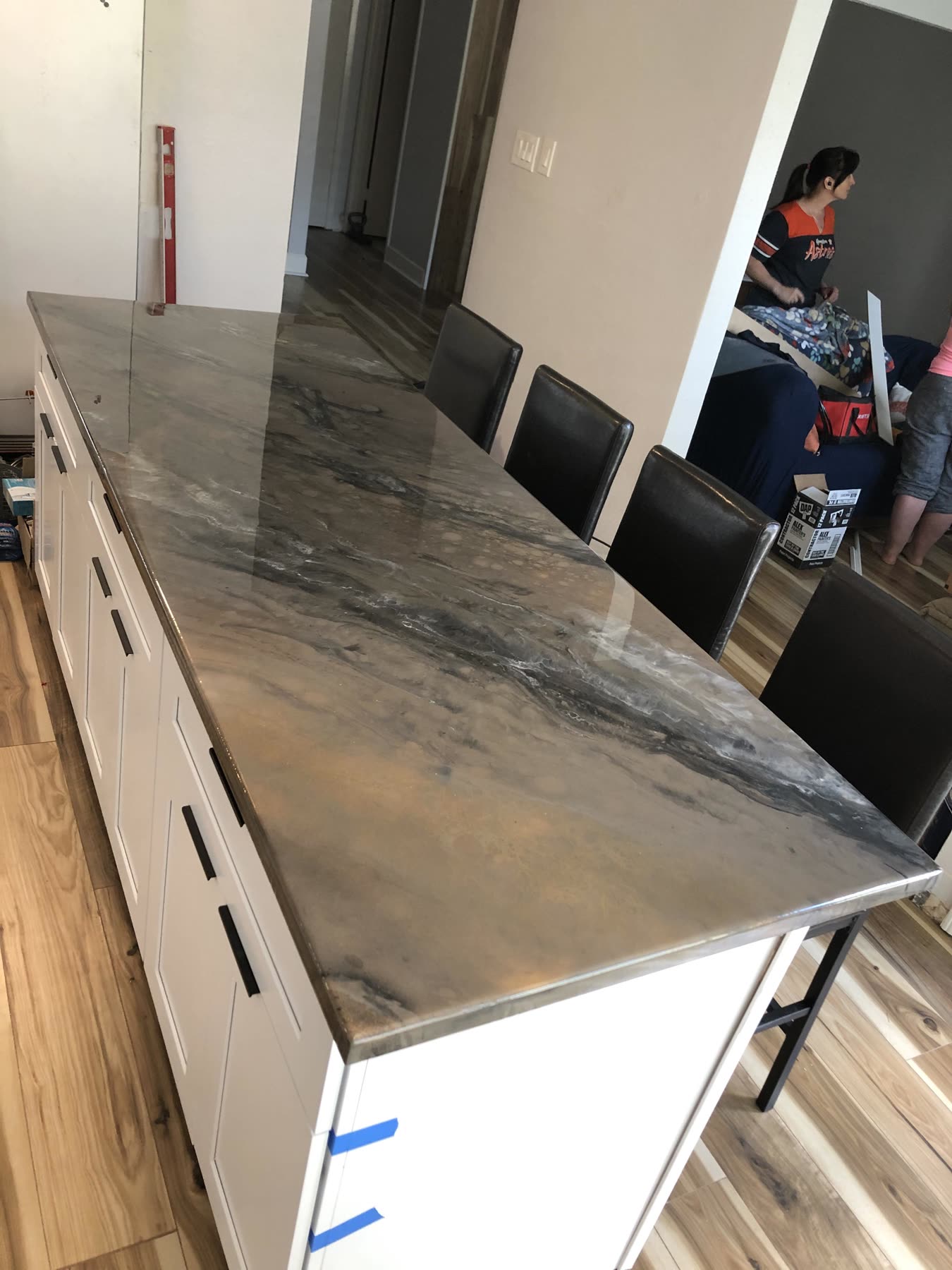 Custom Countertops With Stone-Inspired Movement